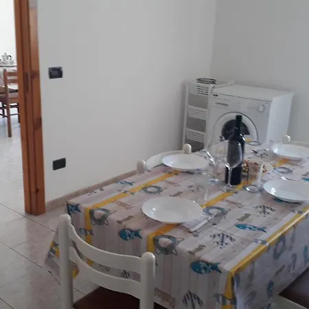 Διαμέρισμα Trilocale Ll08 A 300m Dal Mare