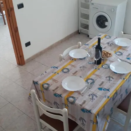 Διαμέρισμα Trilocale Ll08 A 300m Dal Mare