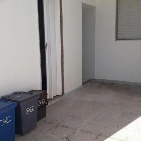 Διαμέρισμα Trilocale Ll08 A 300m Dal Mare