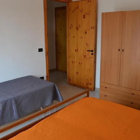 Trilocale Ll08 A 300m Dal Mare